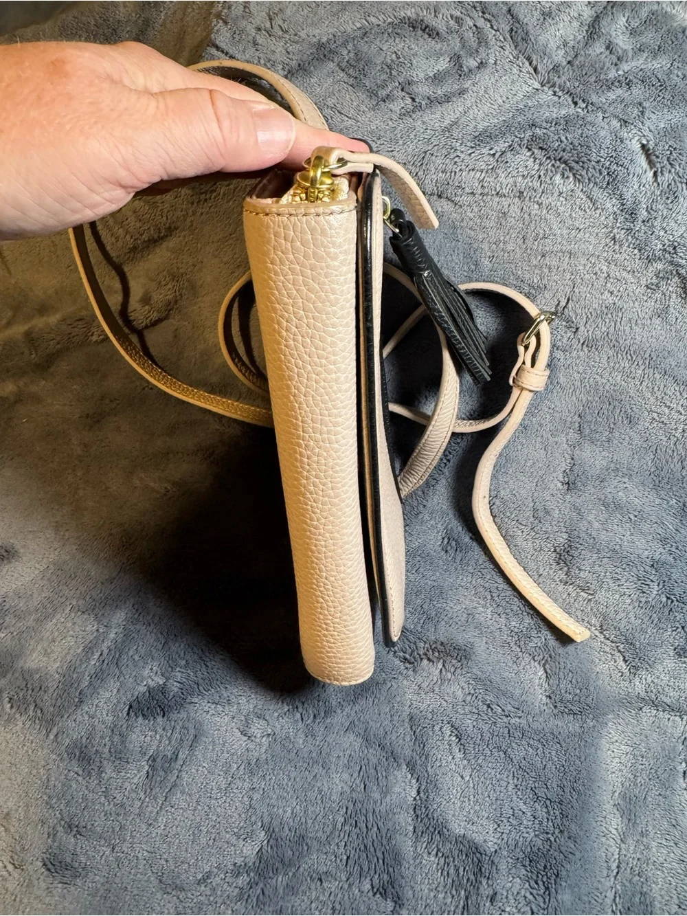 Kate Spade New York Chester Street Avie leather crossbody, in Almond